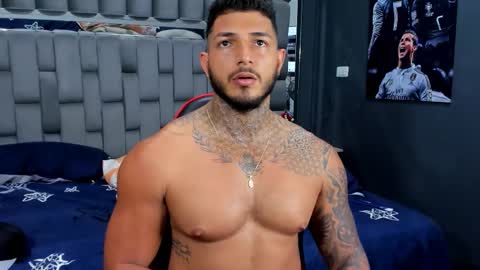 my name is sebas If you come here dont hesitate to say hello Im a guy who really likes having conversations and having hot online show from 01-13-26, 05:18
