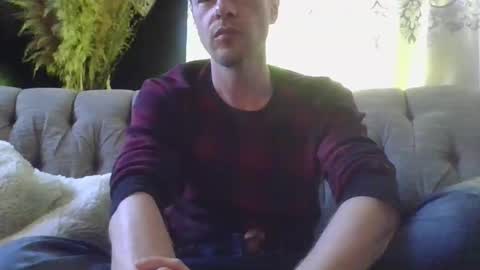 jakjakrabbit online show from 10-27-25, 09:30