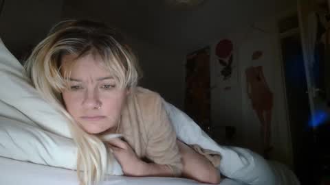 JAKKI LOUISE pornstar online show from 03-06-25, 01:37