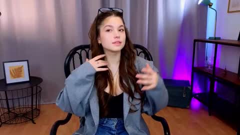 Eva online show from 03-08-26, 10:41