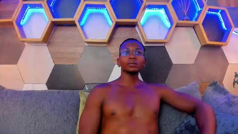   online show from 02-19-25, 03:06