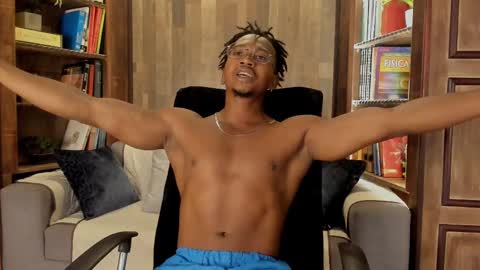   online show from 09-23-25, 04:37