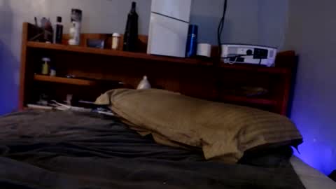 what you in too online show from 09-14-25, 09:19