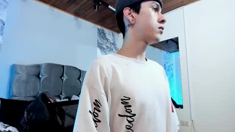 james_adamss_ online show from 01-13-26, 01:05