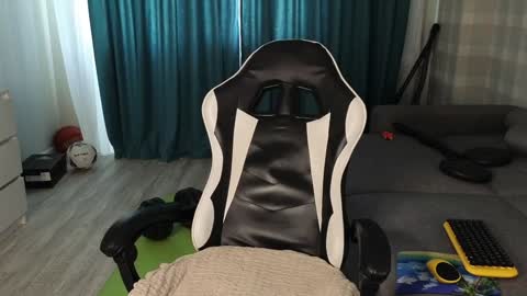 James online show from 02-05-25, 01:22