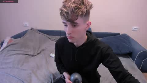 James online show from 03-08-25, 09:40