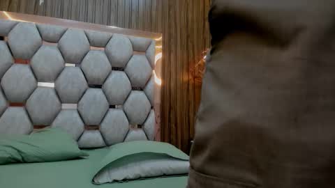 James Walsh online show from 02-22-26, 07:34