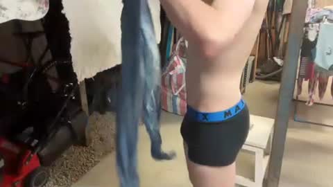 Snapshot of jamesabrams73 chatting on 04-15-26, 04:36 J Abrams online show from 04-15-26, 04:36