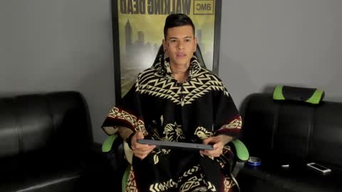 Snapshot of jamesinked_ chatting on 01-03-25, 03:27 Jamesinked  online show from 01-03-25, 03:27