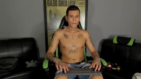 Snapshot of jamesinked_ chatting on 01-16-25, 12:45 Jamesinked  online show from 01-16-25, 12:45