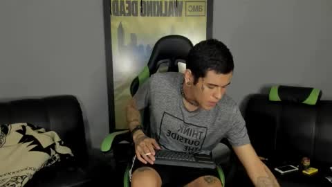 Snapshot of jamesinked_ chatting on 02-24-25, 10:14 Jamesinked  online show from 02-24-25, 10:14