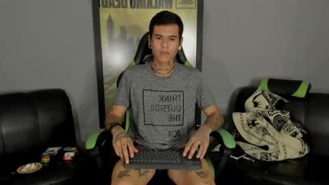 Snapshot of jamesinked_ chatting on 02-25-25, 09:46 Jamesinked  online show from 02-25-25, 09:46