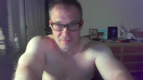 jamesjewels online show from 11-05-25, 02:22