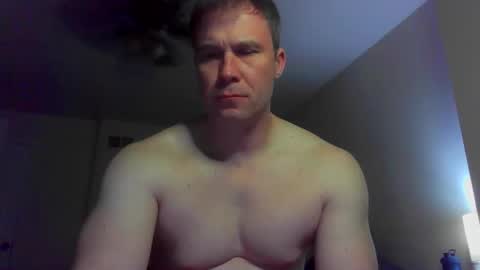 Snapshot of jamesjewels chatting on 03-28-26, 02:55 jamesjewels online show from 03-28-26, 02:55