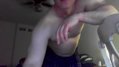 Snapshot of jamesjewels chatting on 03-31-26, 11:05 jamesjewels online show from 03-31-26, 11:05