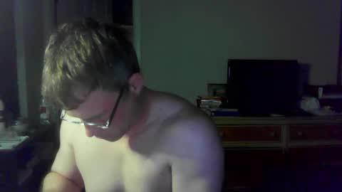 Snapshot of jamesjewels chatting on 04-16-26, 09:54 jamesjewels online show from 04-16-26, 09:54