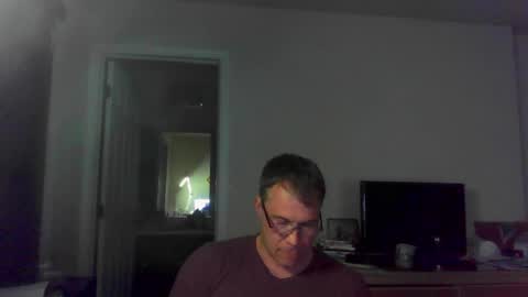 Snapshot of jamesjewels chatting on 05-26-26, 03:02 jamesjewels online show from 05-26-26, 03:02