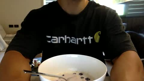 jamesmo820913 online show from 10-06-25, 02:09