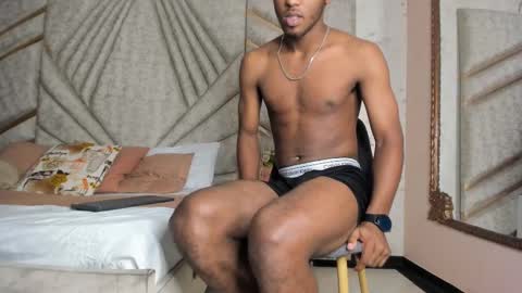 Snapshot of jamesparck chatting on 02-12-25, 03:27 James online show from 02-12-25, 03:27