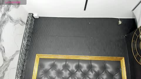 Snapshot of jamess_carterr_ chatting on 12-05-25, 06:33 jamess_carterr_ online show from 12-05-25, 06:33