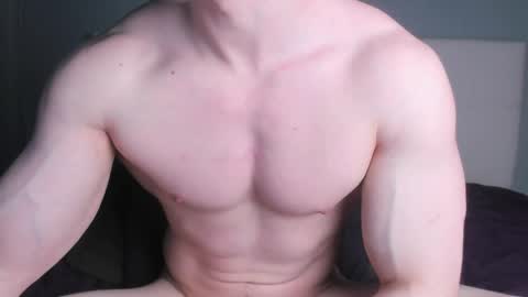 Snapshot of jamesstong chatting on 05-20-26, 08:15 James Strong online show from 05-20-26, 08:15
