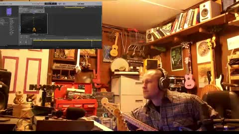 Snapshot of jameswebbscope chatting on 01-28-25, 04:19 Jameswebbscope online show from 01-28-25, 04:19