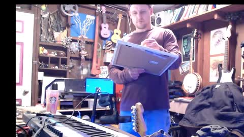 Snapshot of jameswebbscope chatting on 02-13-25, 12:21 Jameswebbscope online show from 02-13-25, 12:21