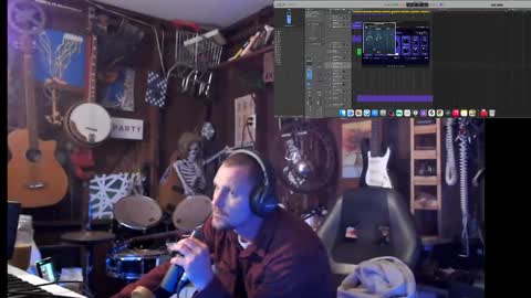 Snapshot of jameswebbscope chatting on 10-14-25, 02:23 Jameswebbscope online show from 10-14-25, 02:23