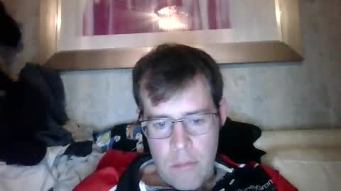 Snapshot of jamie516 chatting on 11-22-25, 08:41 jamie516 online show from 11-22-25, 08:41