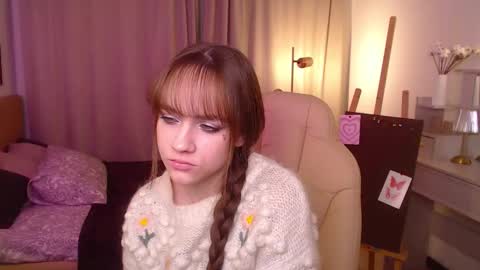 Snapshot of jamie_chung chatting on 11-22-25, 01:15 jamie_chung online show from 11-22-25, 01:15