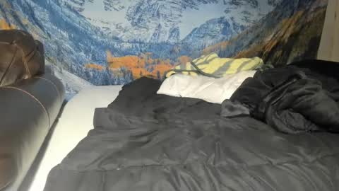 OF - Jamiejordans online show from 12-13-24, 08:51