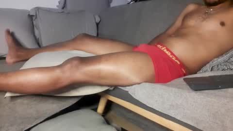 Snapshot of jamielonnas chatting on 01-05-25, 04:59 Jamie Lonnas online show from 01-05-25, 04:59