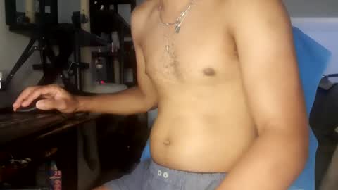 Snapshot of jamielonnas chatting on 01-29-25, 03:54 Jamie Lonnas online show from 01-29-25, 03:54