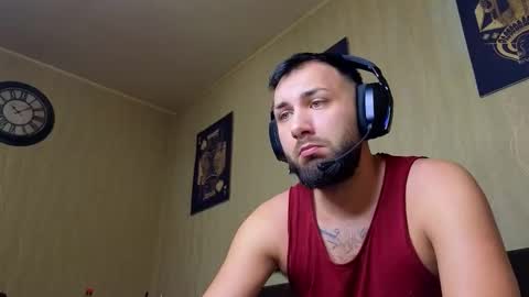 Robbie online show from 09-17-25, 07:10