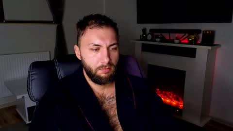 Snapshot of jamienoxus chatting on 01-08-26, 06:16 Robbie online show from 01-08-26, 06:16