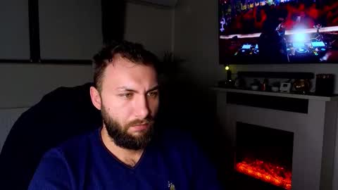 Snapshot of jamienoxus chatting on 01-15-26, 06:07 Robbie online show from 01-15-26, 06:07