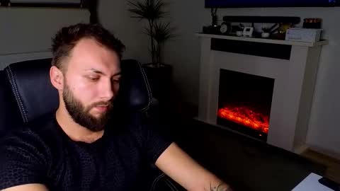 Snapshot of jamienoxus chatting on 02-03-26, 06:22 Robbie online show from 02-03-26, 06:22