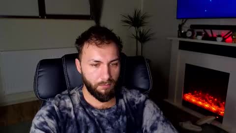 Snapshot of jamienoxus chatting on 02-10-26, 06:17 Robbie online show from 02-10-26, 06:17