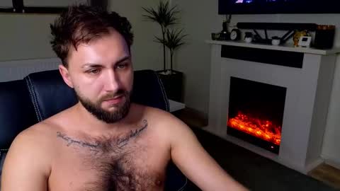 Snapshot of jamienoxus chatting on 03-24-26, 07:13 Robbie online show from 03-24-26, 07:13