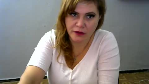 Snapshot of janaloveli chatting on 02-05-25, 11:44 janaloveli online show from 02-05-25, 11:44