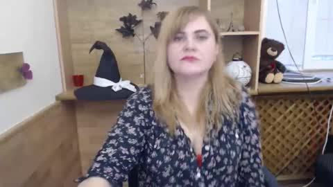 janaloveli online show from 12-16-25, 01:16