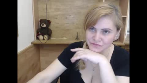 janaloveli online show from 04-24-26, 08:33