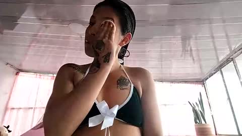 Snapshot of janariivera1 chatting on 12-20-25, 06:26 janariivera1 online show from 12-20-25, 06:26