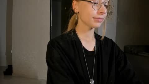 Jane online show from 02-10-25, 09:47