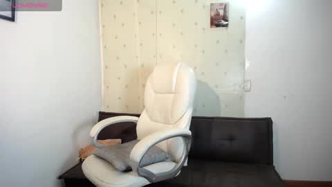 Snapshot of jane_dopler_ chatting on 03-12-25, 10:50 JANE online show from 03-12-25, 10:50