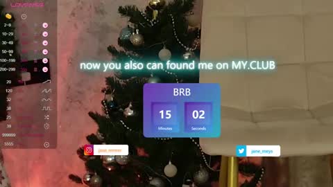 Snapshot of jane_meys chatting on 12-22-24, 11:22 your kitty JANE roawww online show from 12-22-24, 11:22