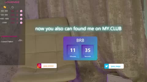 Snapshot of jane_meys chatting on 01-08-25, 11:10 your kitty JANE roawww online show from 01-08-25, 11:10