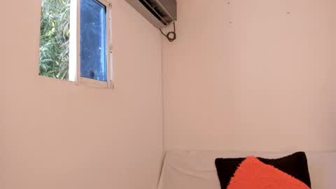 Snapshot of jane_monttgomery chatting on 02-13-25, 05:01 Jane  M online show from 02-13-25, 05:01