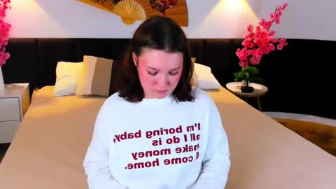 Snapshot of janebyrd chatting on 10-04-25, 03:32 Jane online show from 10-04-25, 03:32