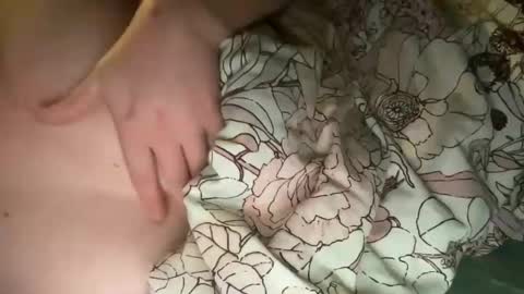 Snapshot of janedoe2000 chatting on 12-22-25, 07:49 Lydia Drake online show from 12-22-25, 07:49